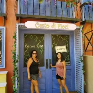 Meet your Posher, Liz